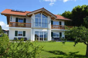 Отель Chiemsee-Blick und Zellnerhof, Гштадт-Ам-Химзее